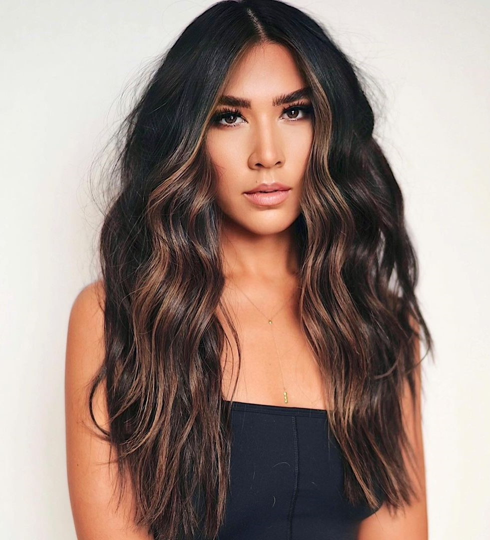 Bold Caramel Face-Framing Bold Caramel Face-Framing — Face Framing Highlights