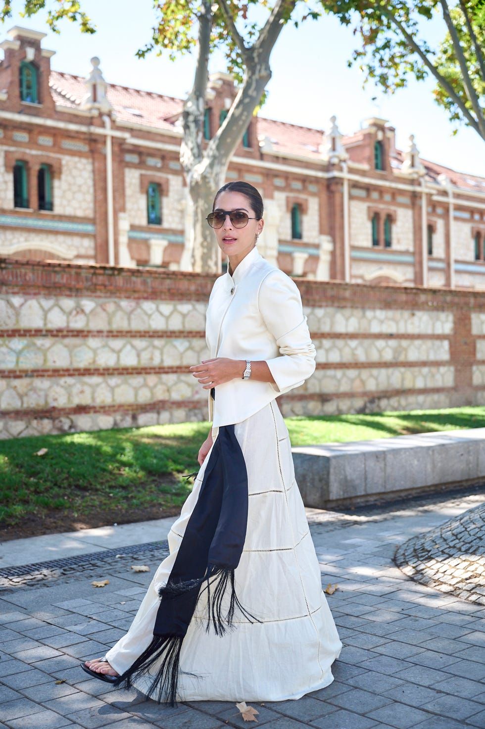 Structured Ivory Jacket with Fringed Woven Skirt Structured Ivory Jacket with Fringed Woven Skirt — Madrid Outfits