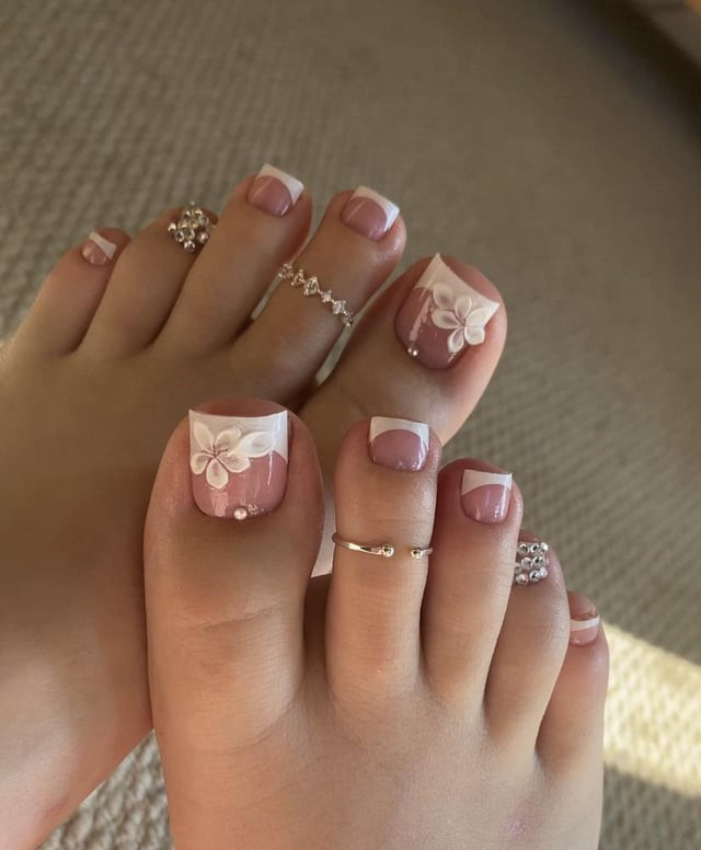 French Tip Toes with 3D Floral Pearls French Tip Toes with 3D Floral Pearls — Toe Nail Art