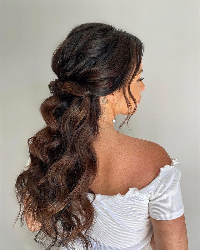 Voluminous Wavy Dark Brown Low Knot — Hair Bow Half Up Half Down