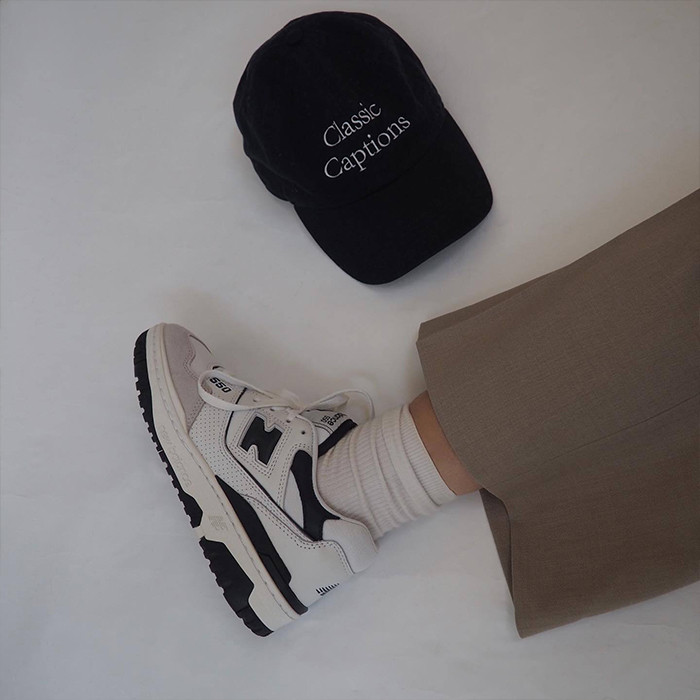 Sneaker Detail: Textures and Accessories Sneaker Detail: Textures and Accessories — New Balance 550 Outfits