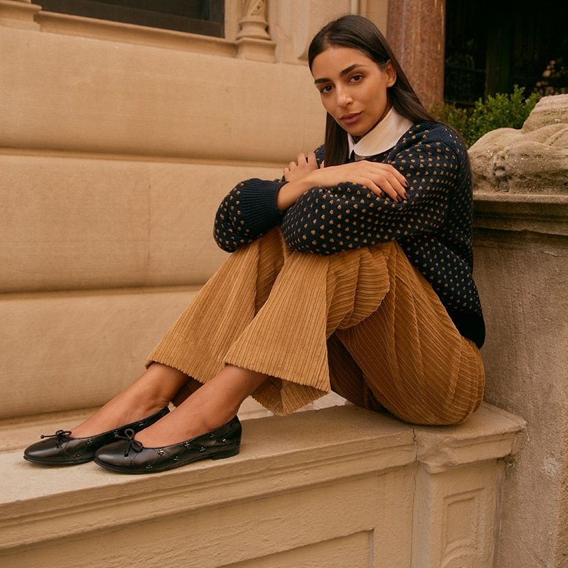 Patterned Knit Sweater Over Collared Shirt with Corduroy Trousers Patterned Knit Sweater Over Collared Shirt with Corduroy Trousers — Tory Burch Outfits