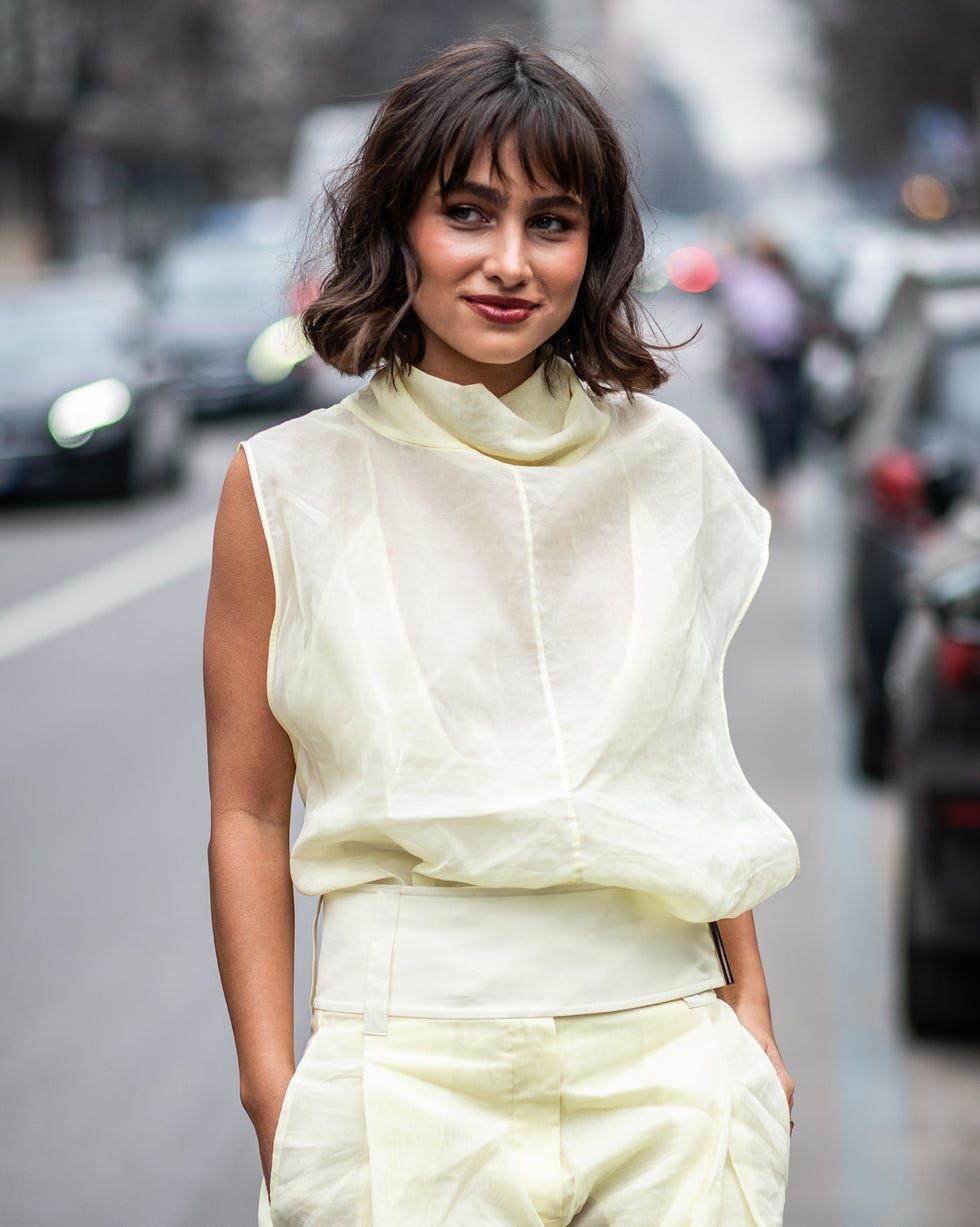 Polished Blunt Bob With Inward Curve Polished Blunt Bob With Inward Curve — Italian Bob
