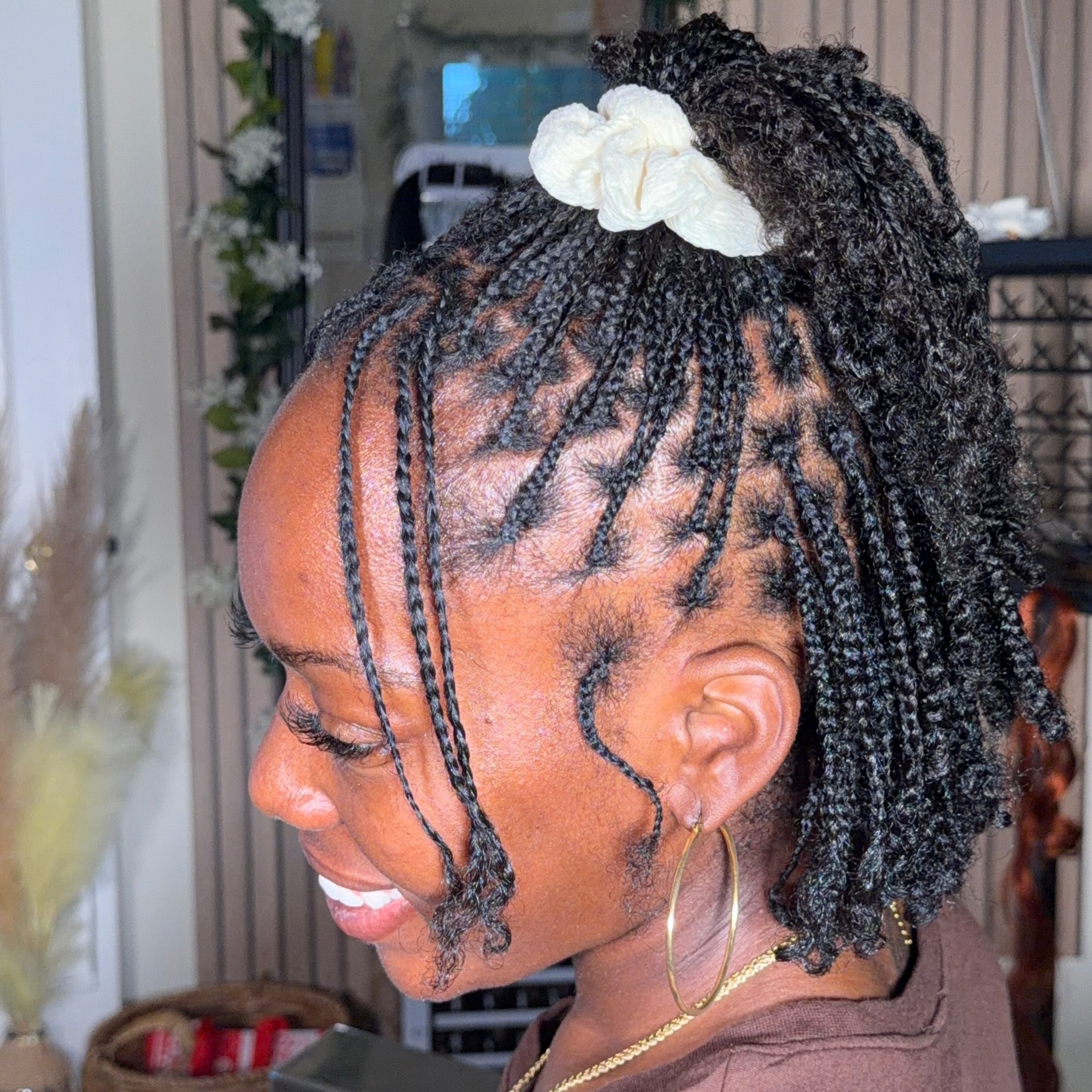 Chin Visual Idea — Mini Braids