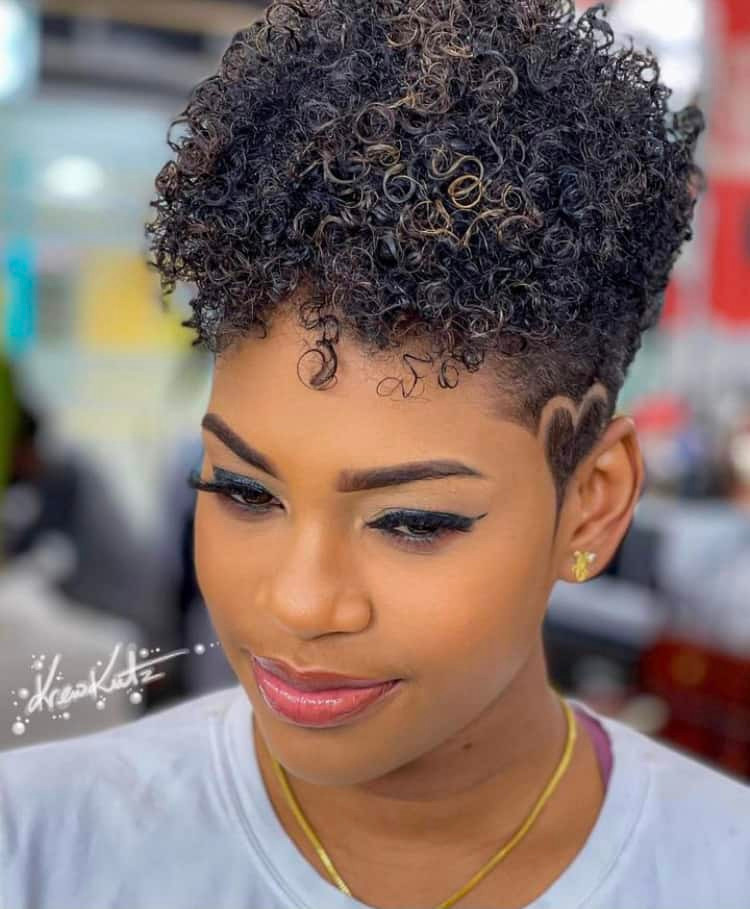 Tapered Cut with Blonde Highlights and Design — Tapered Cut for Black Women