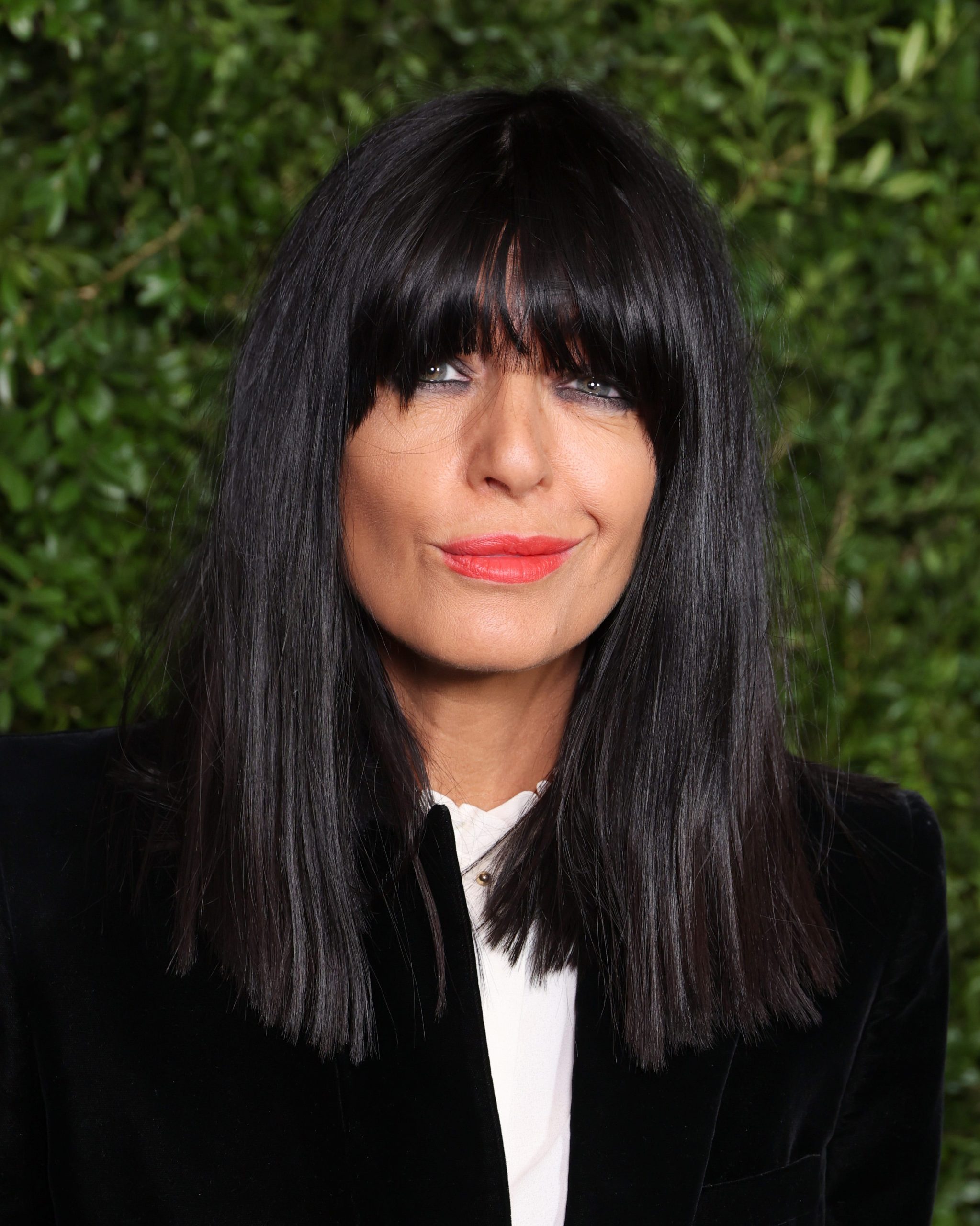 Long Straight Hair With Blunt Bangs Long Straight Hair With Blunt Bangs — Hairstyles for Women Over 50