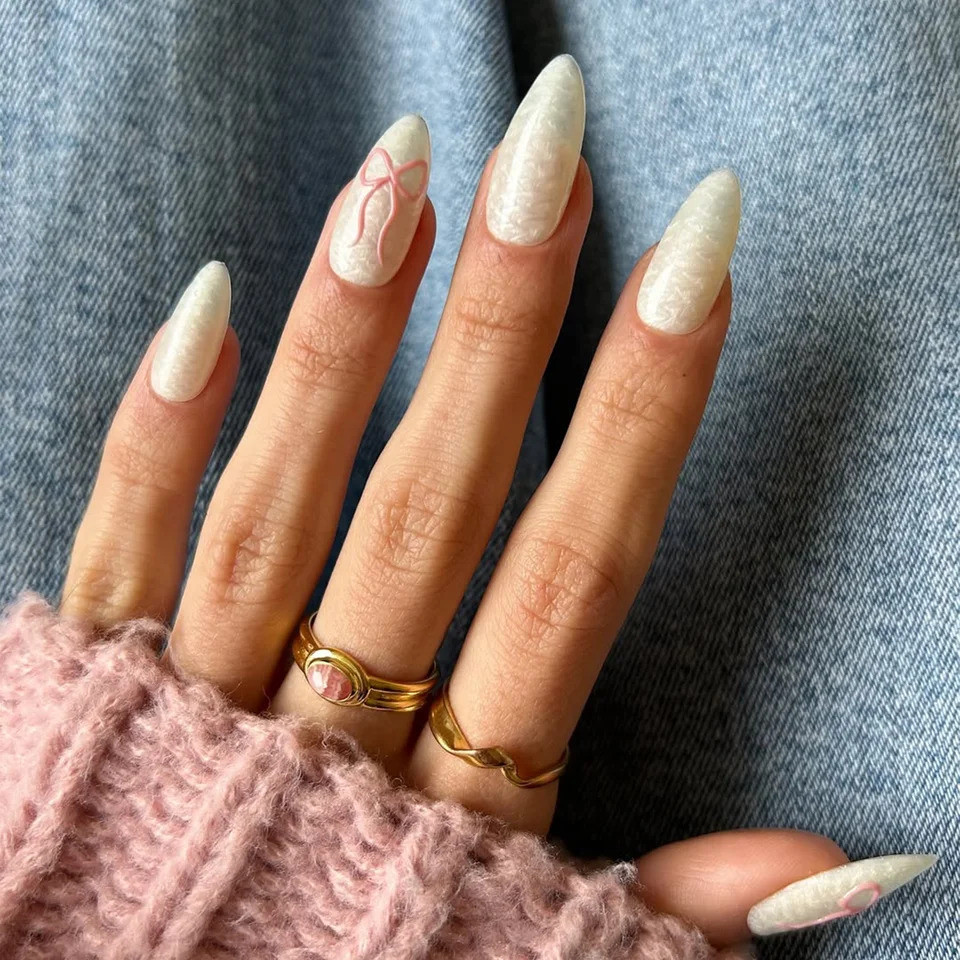 Textured Glossy Accents Visual Idea Textured Glossy Accents Visual Idea — Nails for Wide Nail Beds
