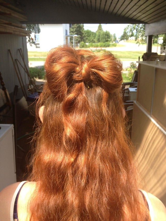 Shoulder Length Auburn Hair Bow — Hair Bow Half Up Half Down