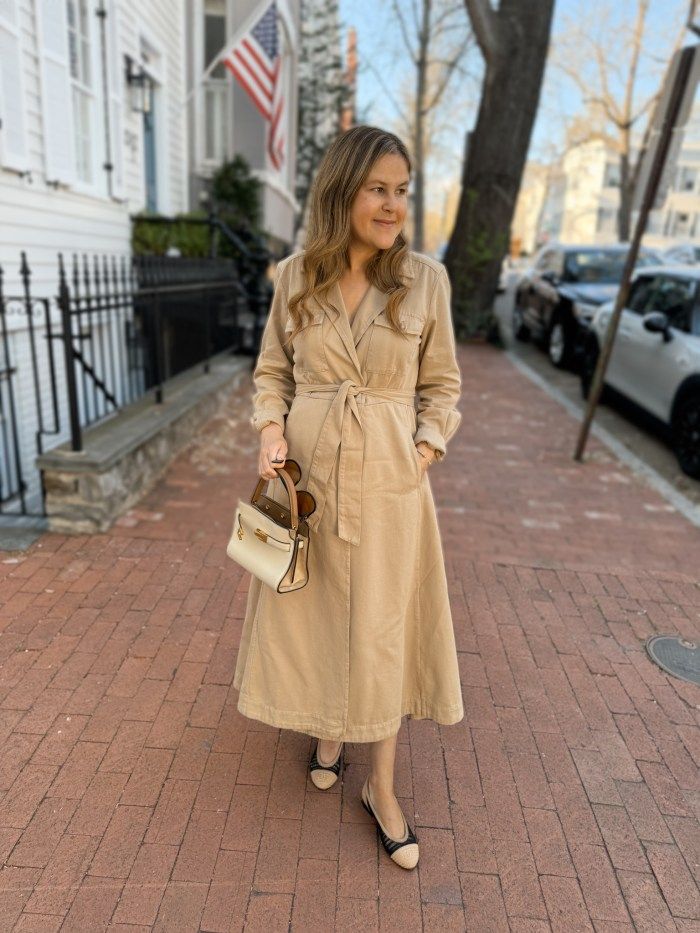 Beige Trench Midi Dress with Two-Tone Ballet Flats and Top-Handle Bag — Midi Dress Outfits