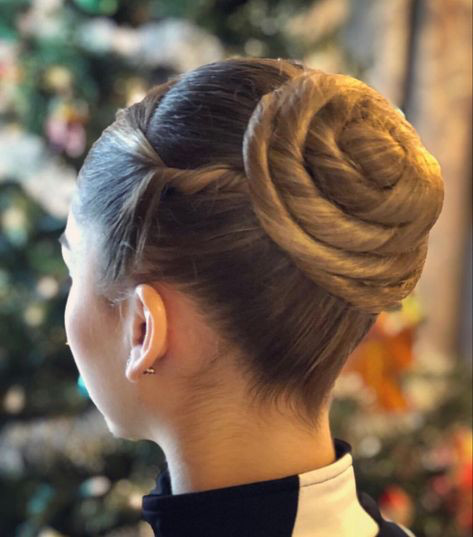 Smooth Blonde Mid-Back High Bun Smooth Blonde Mid-Back High Bun — Ballet Hairstyles