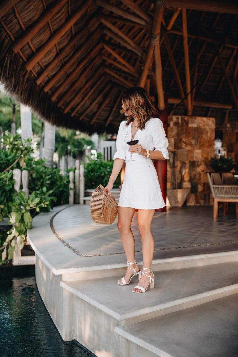 Spring Day Out White Linen Mini Dress with Puff Sleeves Spring Day Out White Linen Mini Dress with Puff Sleeves — White Dresses