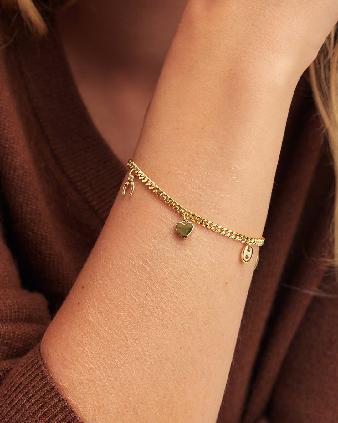Curb Chain Bracelet with Heart and Horseshoe Charms Curb Chain Bracelet with Heart and Horseshoe Charms — Charm Bracelets