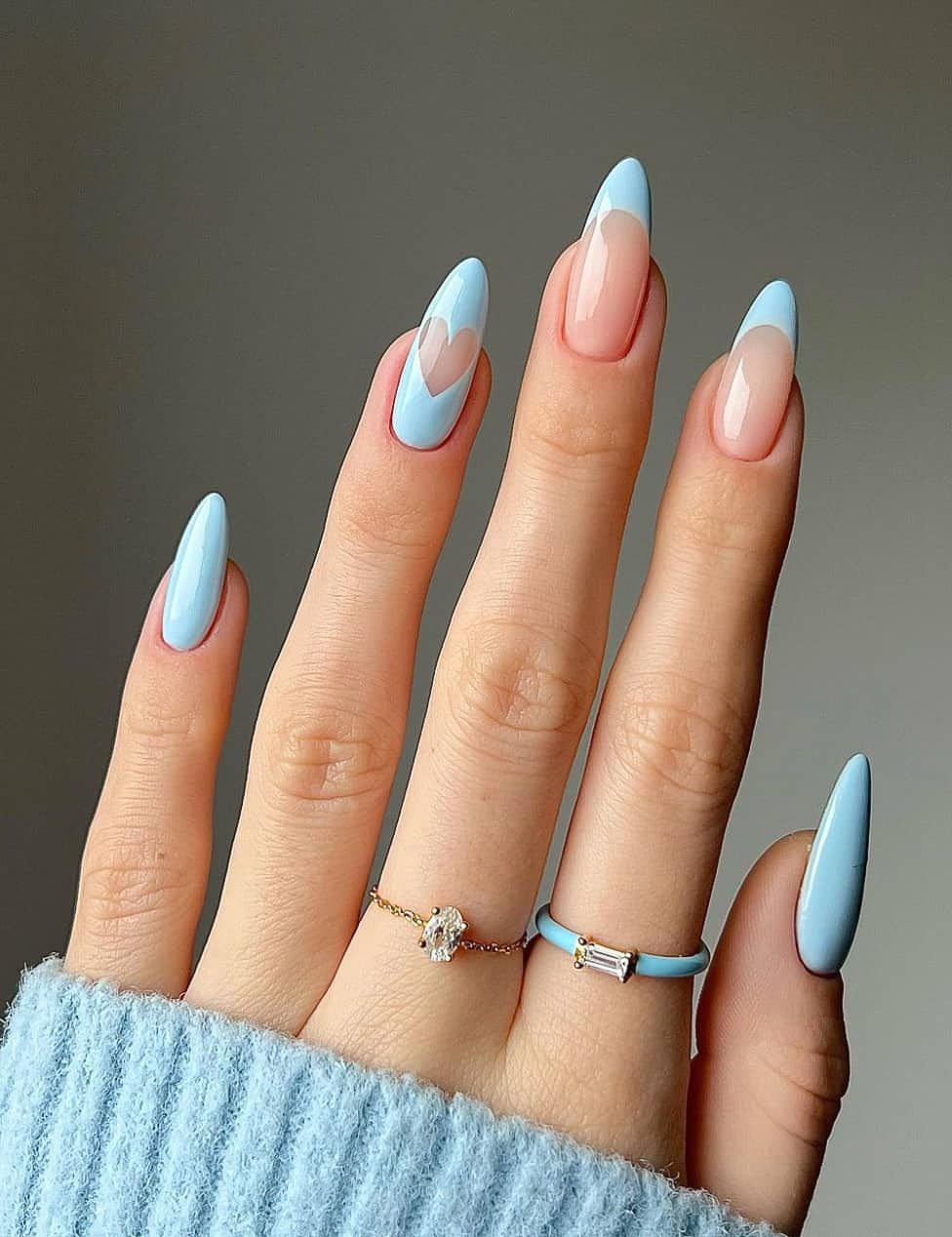 Heart On Accent Nail Visual Idea Heart On Accent Nail Visual Idea — Mom Nails