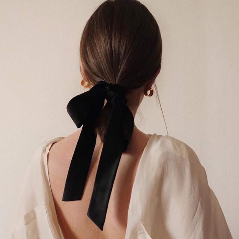 Mid-Back Dark Brown With Velvet Bow Mid-Back Dark Brown With Velvet Bow — Hair Bow Ponytail