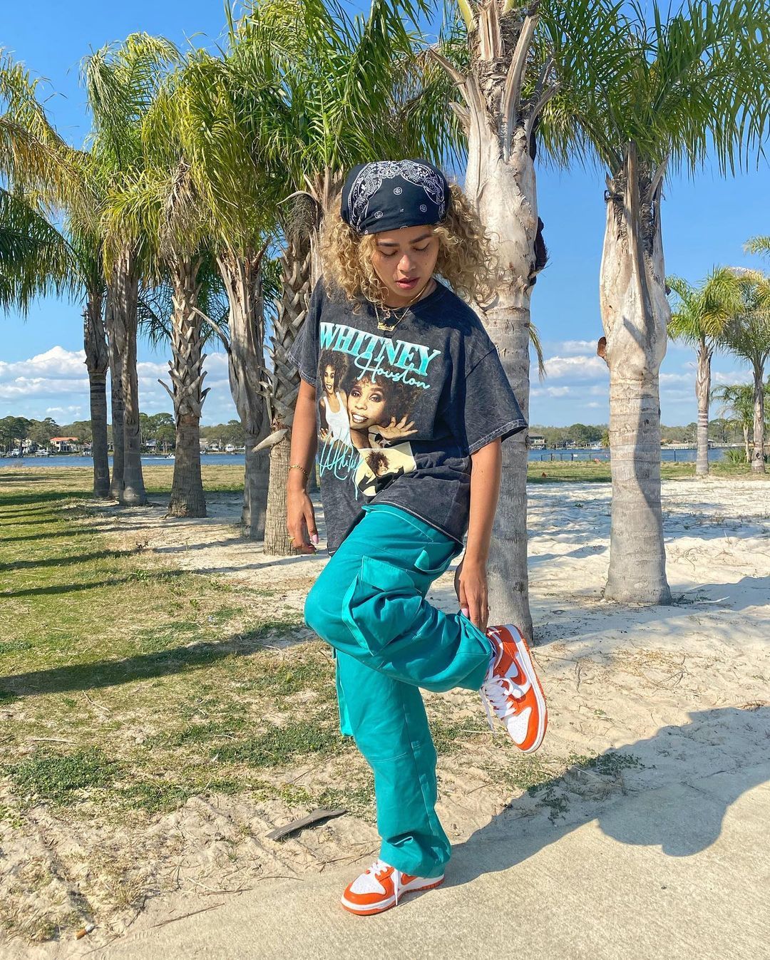 Streetwear Band Tee with Cargo Pants and Sneakers — Band Tee Outfits