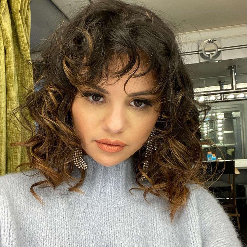 Collarbone Dark Brown with Blonde Highlights — Curly Wolf Cut