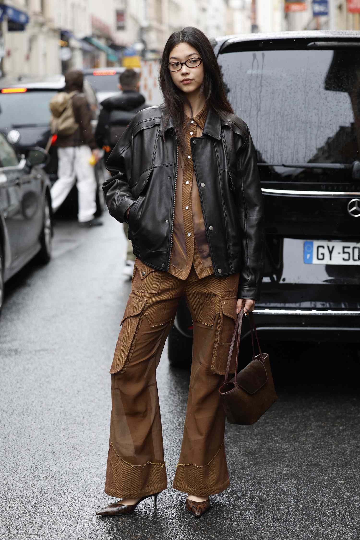 Leather Jacket with Patterned Shirt and Cargo Pants for Fashion Events — Leather Jacket Outfits