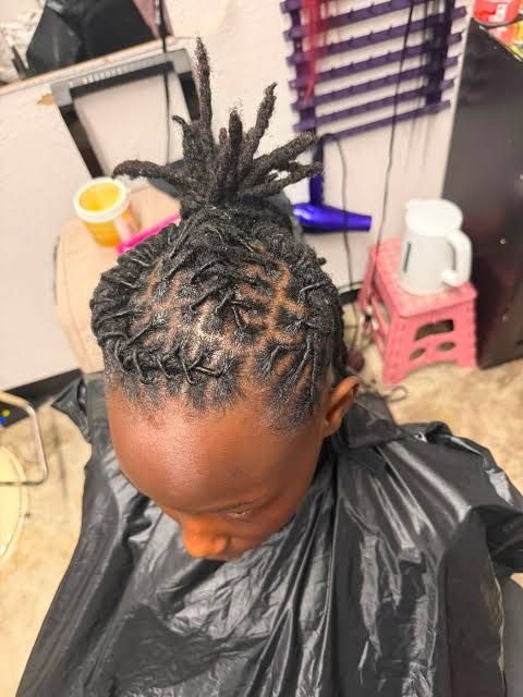 Black Visual Idea Black Visual Idea — Loc Half Up Half Down