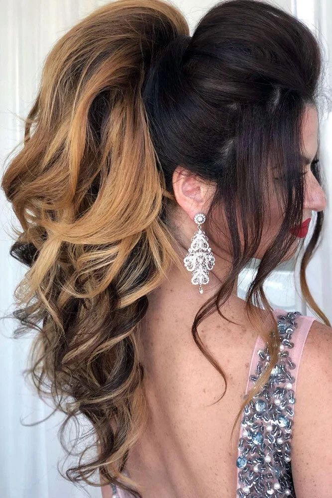 Two Tone Voluminous High Ponytail Two Tone Voluminous High Ponytail — Homecoming Hairstyles