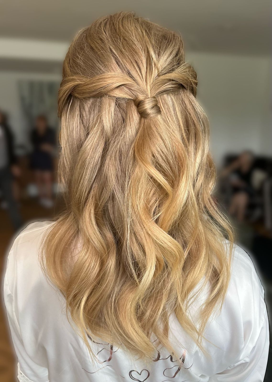 Golden Blonde With Highlights Visual Idea — Half Up Half Down Medium Hair