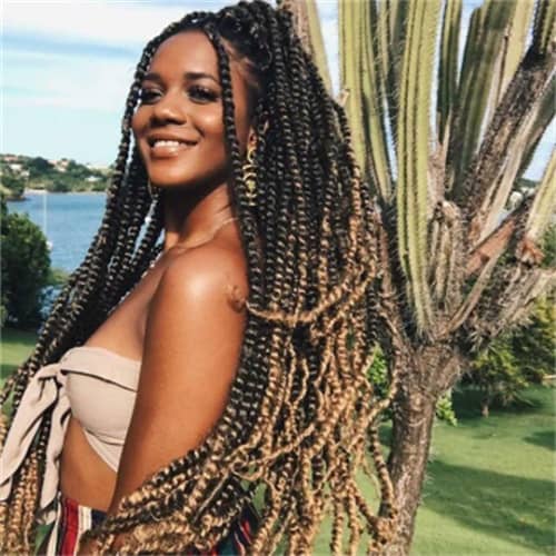 Ombre Box Braids with Wavy Ends Ombre Box Braids with Wavy Ends — Crochet Hairstyles