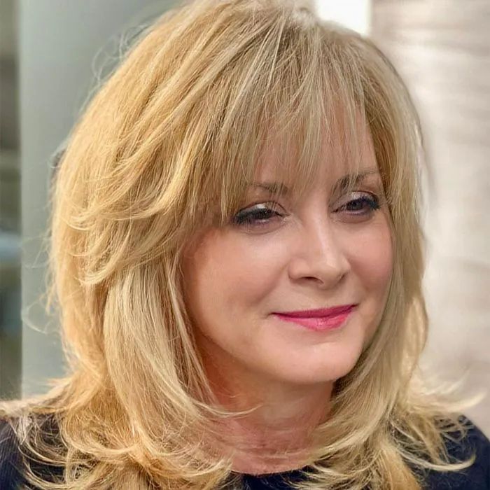 Shoulder Visual Idea Shoulder Visual Idea — Blonde Hair Over 50