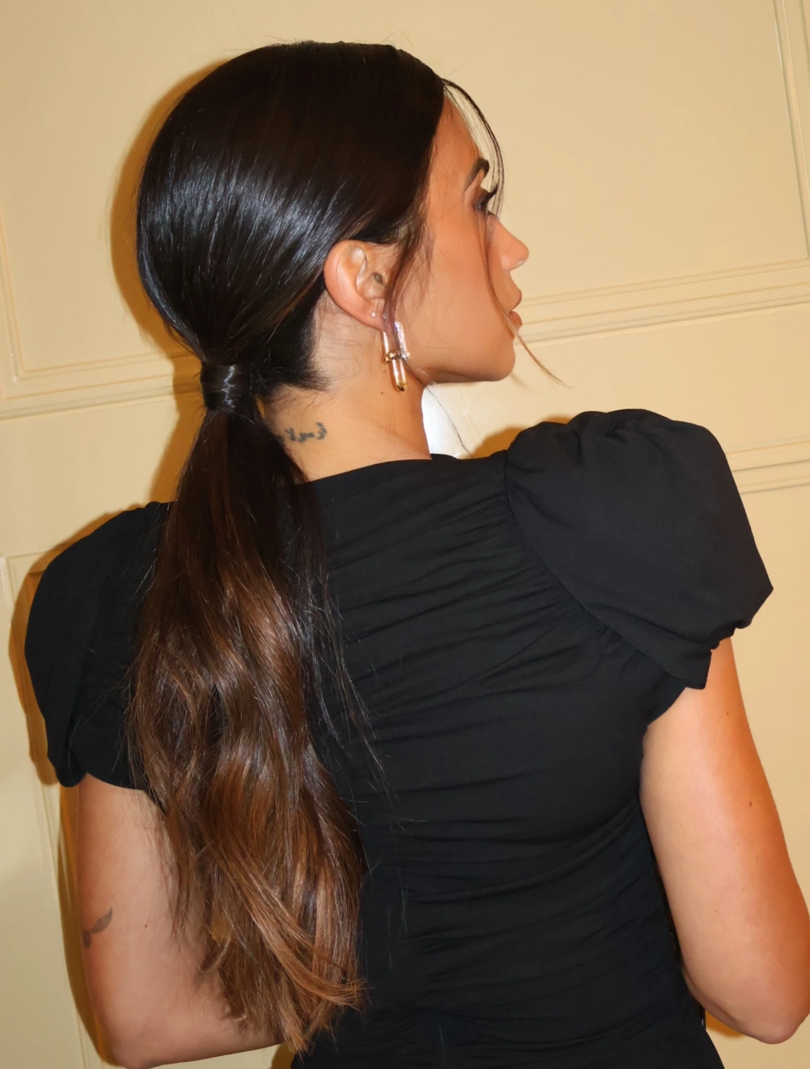 Ombre Low Ponytail With Natural Flow