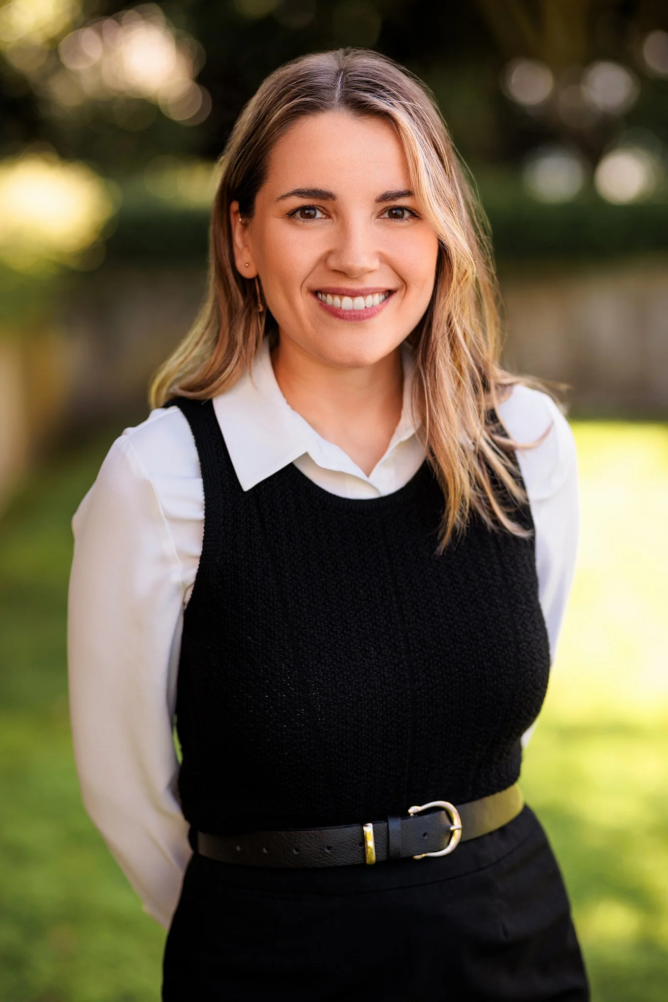 Layered Professionalism: Vest Over Shirt for a Polished Look — Headshot Outfits