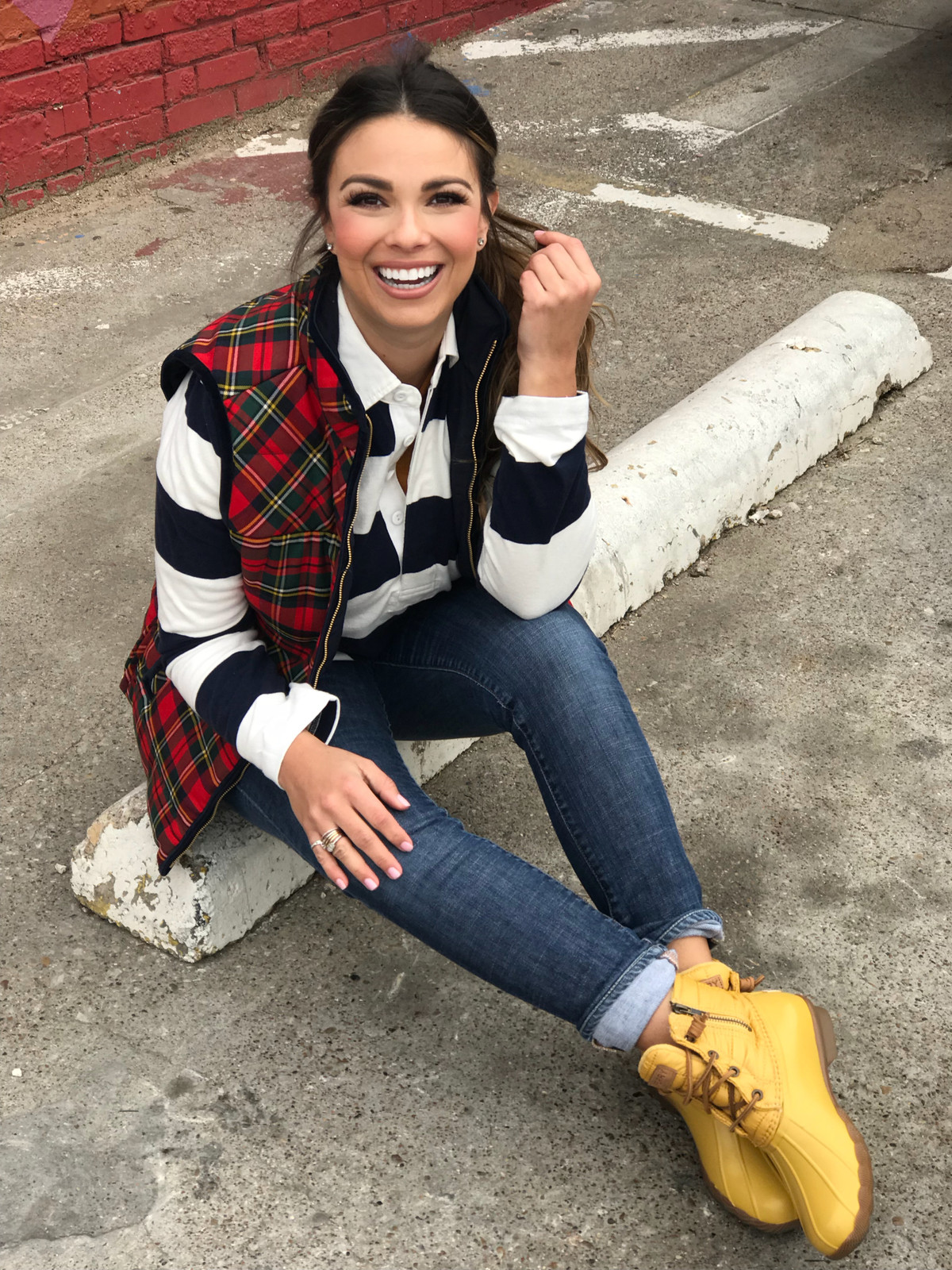 Red Plaid Vest and Striped Shirt for Fall Casual — Dallas Outfits