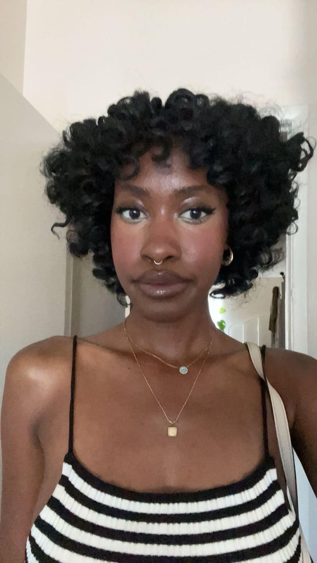 Chin-Length Bob Defined Curls — Flexi Rod Set