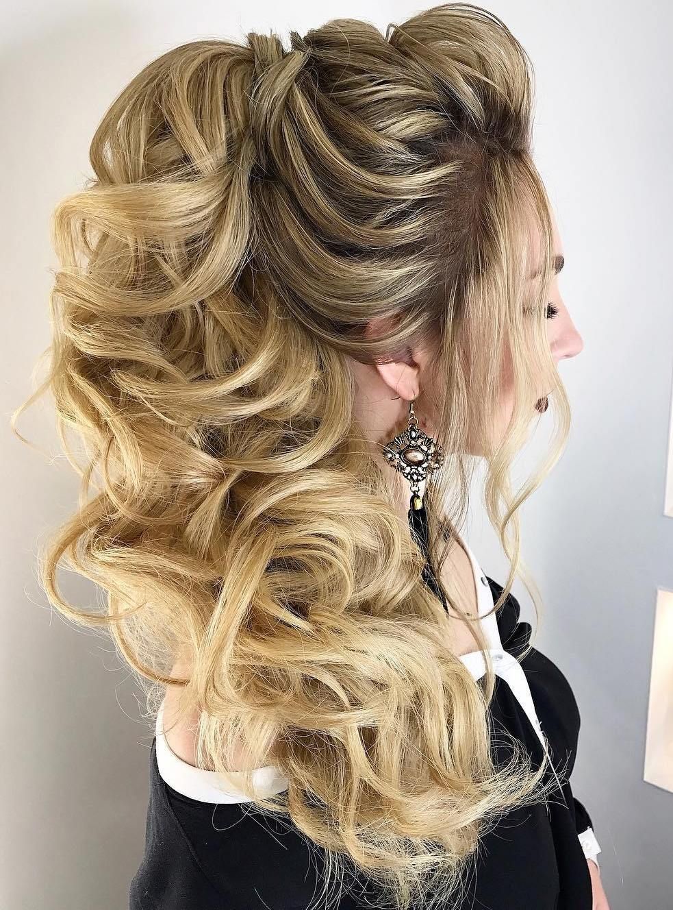 Warm Dark Blonde High Ponytail Waves Warm Dark Blonde High Ponytail Waves — Curly High Ponytail