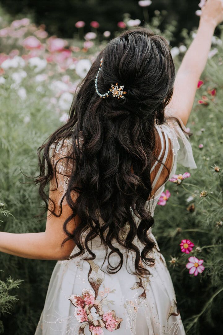 Visual Idea Visual Idea — Half Up Half Down Long Hair