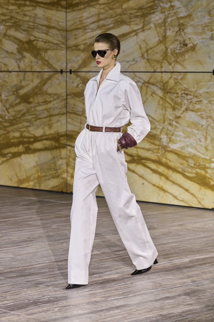White Utilitarian Jumpsuit with Burgundy Gloves White Utilitarian Jumpsuit with Burgundy Gloves — Utilitarian Outfits