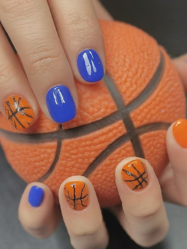 Short Round Basketball Line Nails Short Round Basketball Line Nails — Basketball Nails