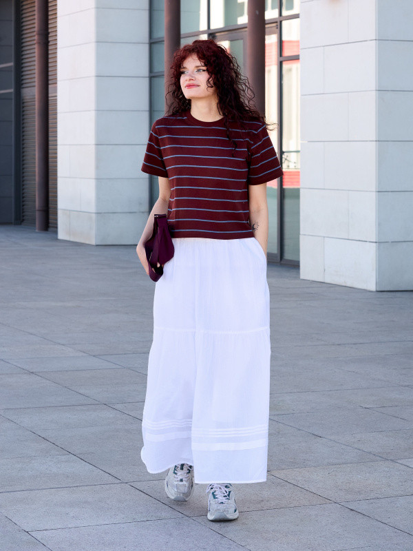 White Tiered Maxi Skirt with Striped Tee and Sneakers White Tiered Maxi Skirt with Striped Tee and Sneakers — Tiered Skirt Outfits