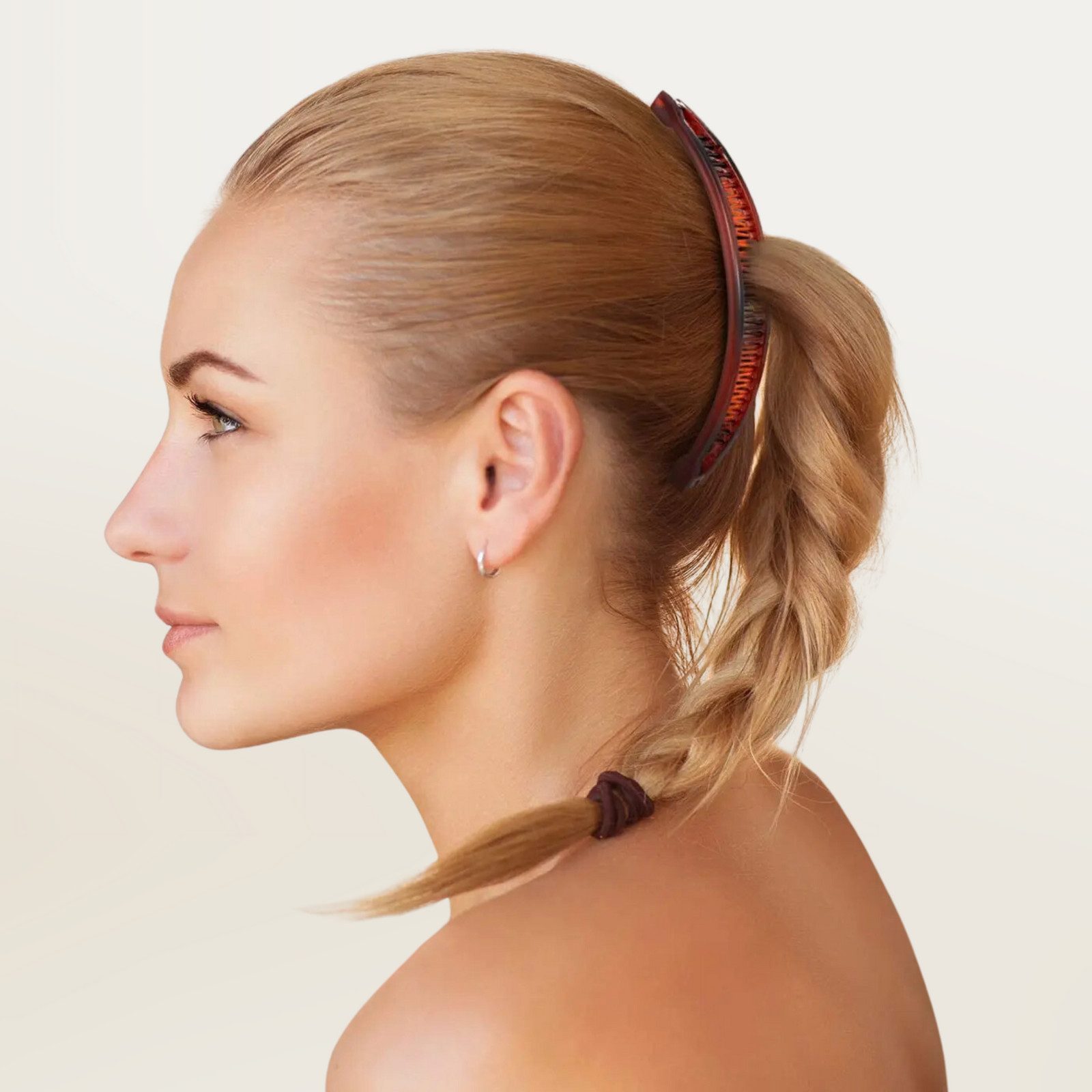 Wavy Blonde Braid With Clip Wavy Blonde Braid With Clip — Banana Clip Hairstyles