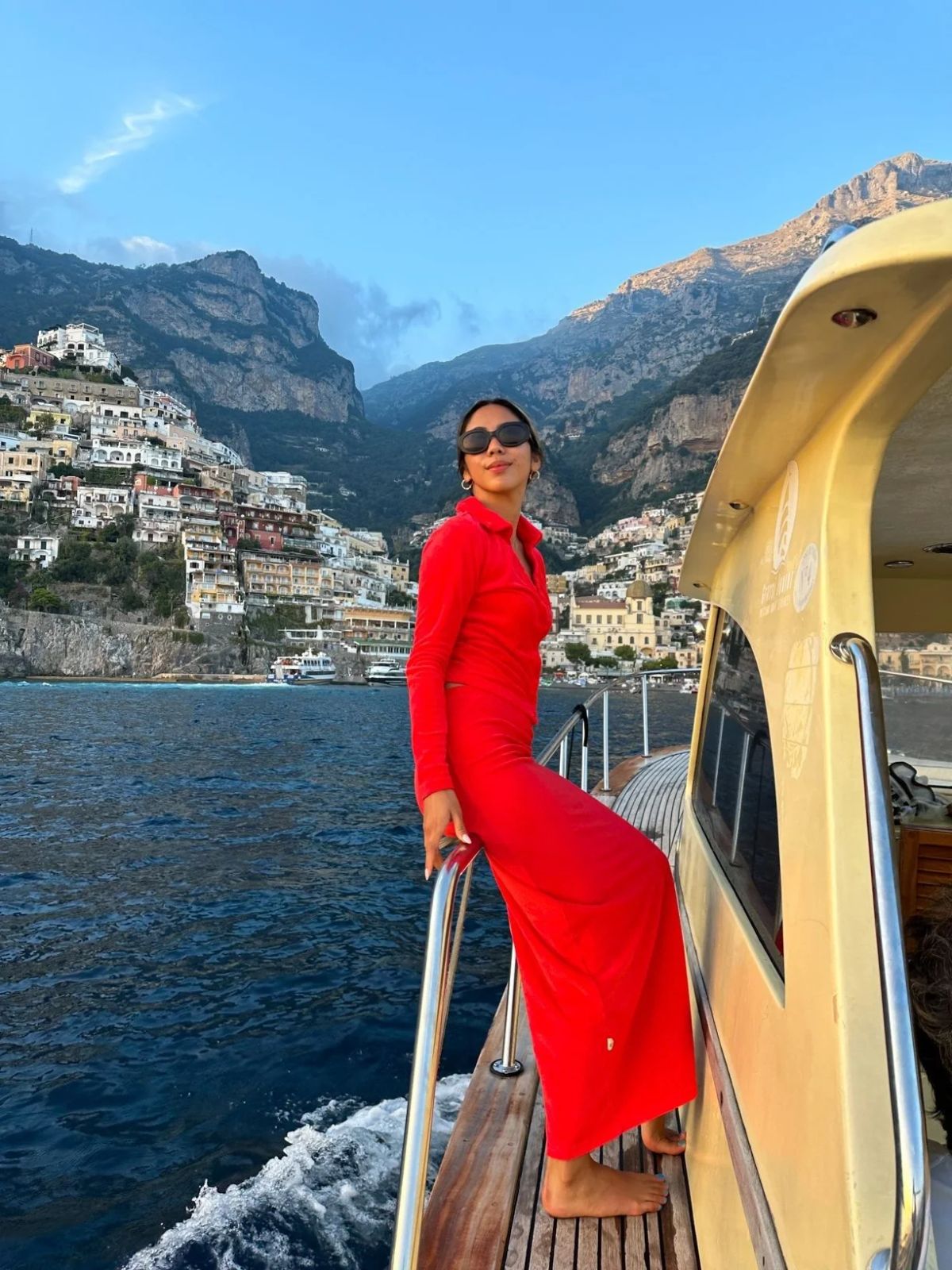Vibrant Red Maxi Dress for Elegant Summer Evenings — Amalfi Coast Outfits
