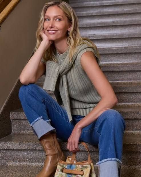 Layered Comfort: Sweater Vest and Cuffed Jeans Layered Comfort: Sweater Vest and Cuffed Jeans — Meet the Teacher Outfits