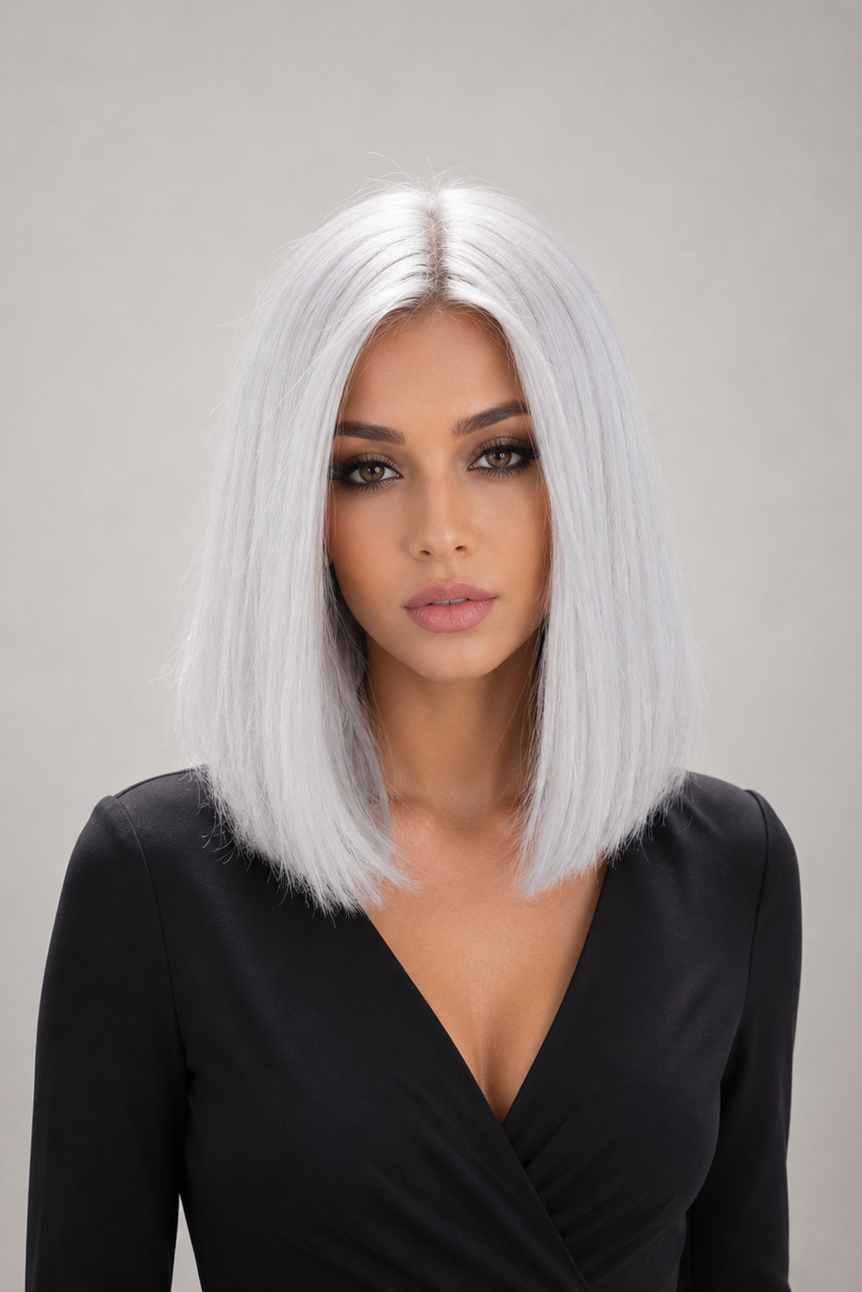Sharp Silver Collarbone Bob Sharp Silver Collarbone Bob — Frontal Wig Styles