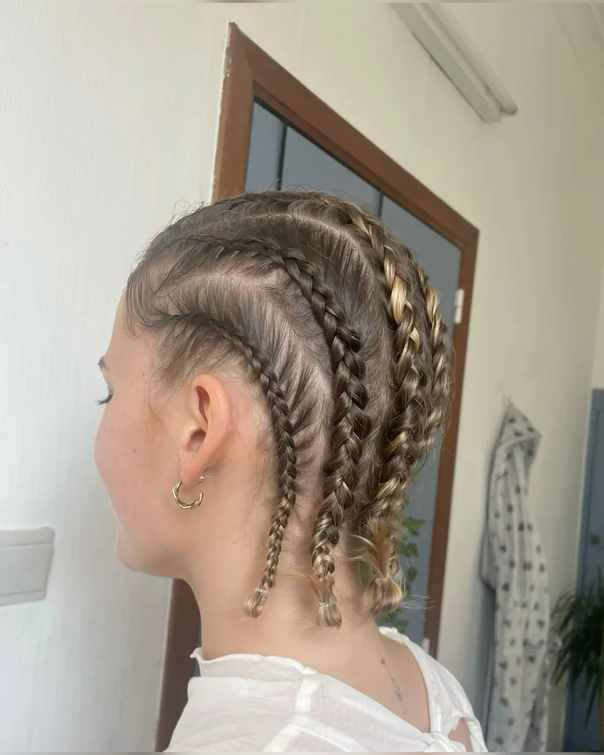 Blonde With Darker Roots Visual Idea — Mini Braids
