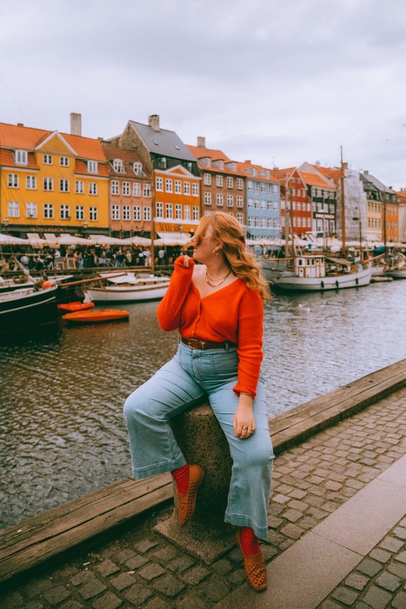 Orange Cardigan with Light Blue Trousers and Red Socks Orange Cardigan with Light Blue Trousers and Red Socks — Copenhagen Outfits