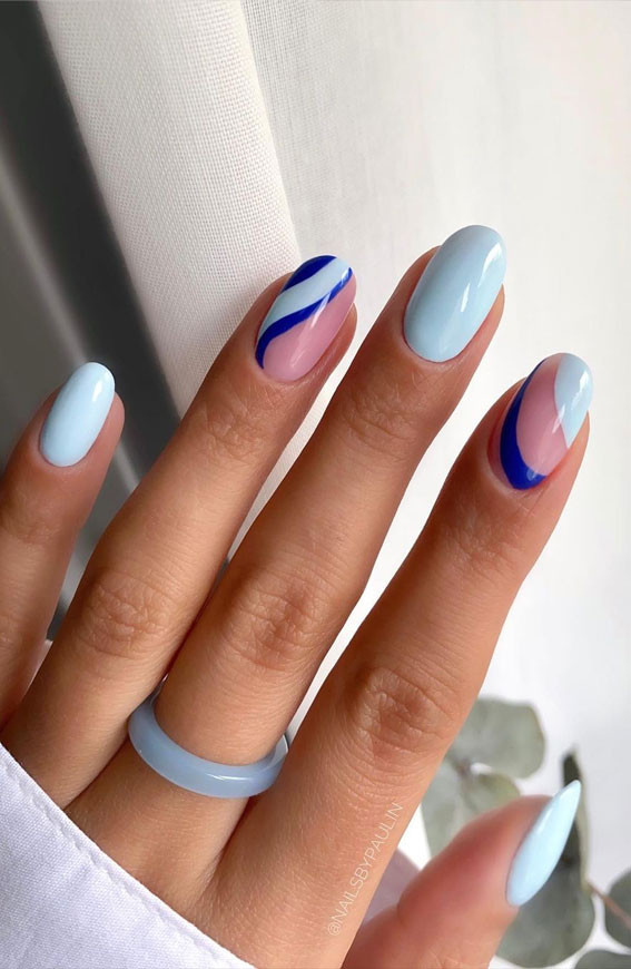 Abstract Lines on Light Blue Base Abstract Lines on Light Blue Base — Two Tone Nails