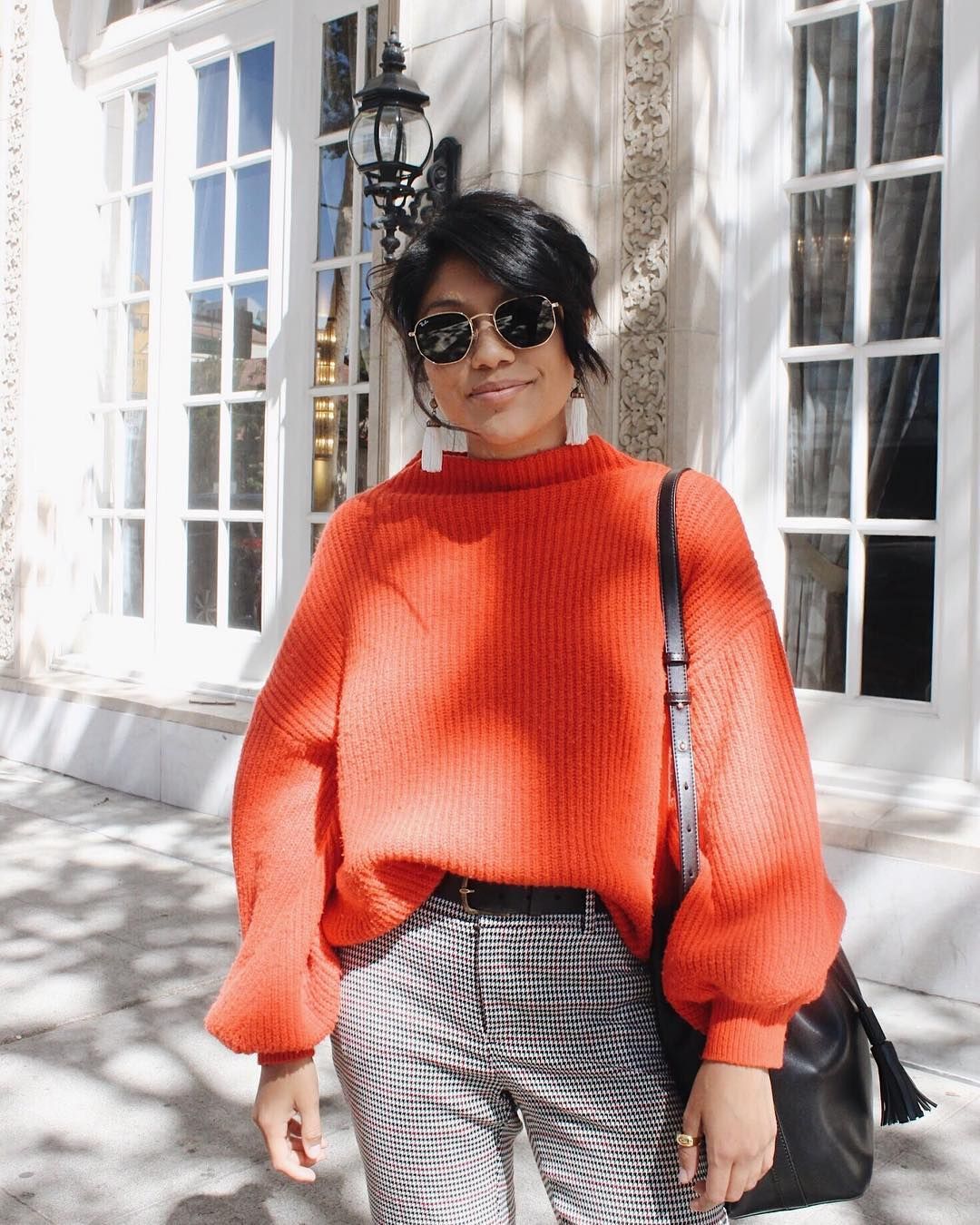 Bold Knitwear: Oversized Sweater with Houndstooth Trousers Bold Knitwear: Oversized Sweater with Houndstooth Trousers — Internship Outfits