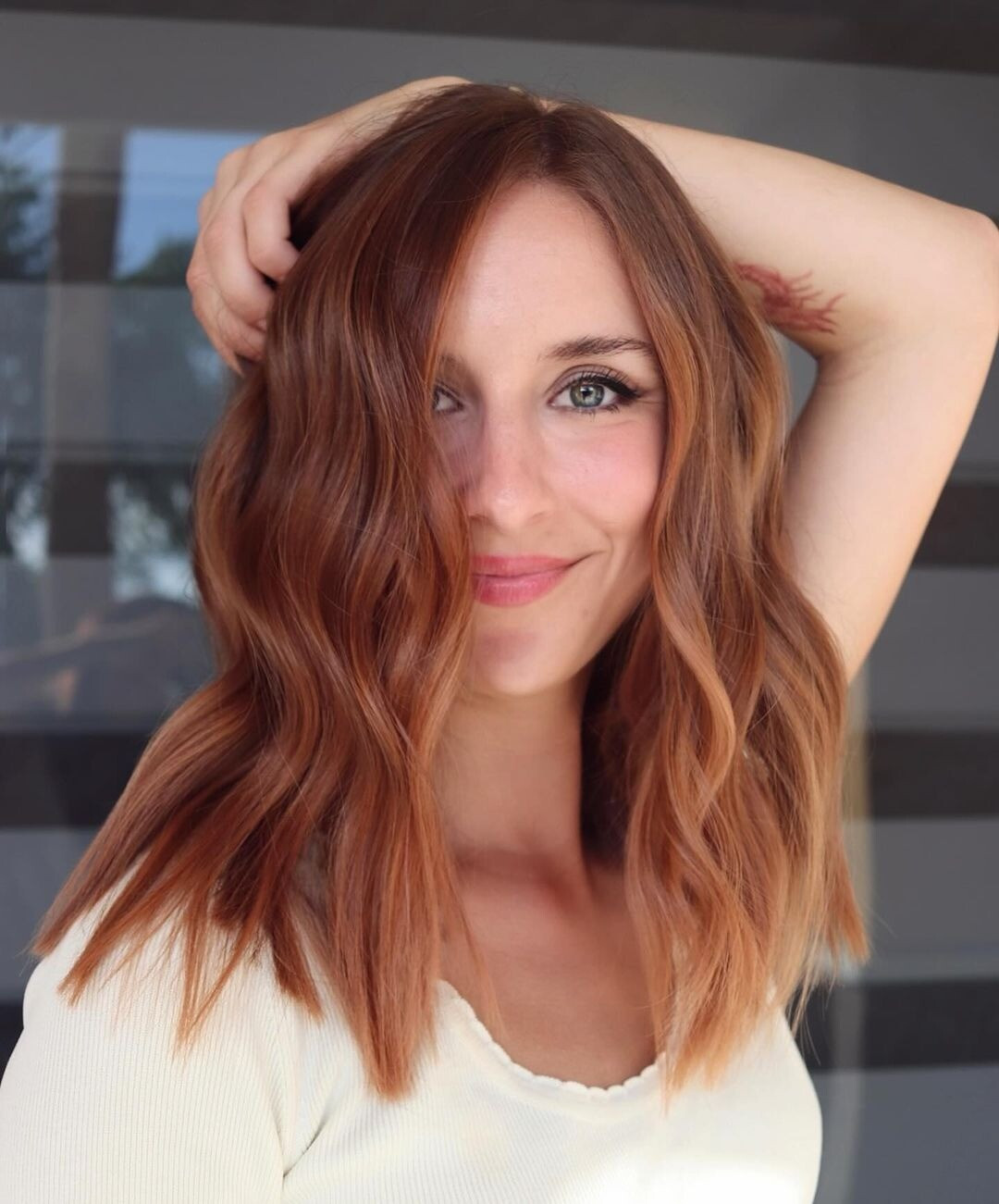 Collarbone Visual Idea Collarbone Visual Idea — Light Auburn Hair