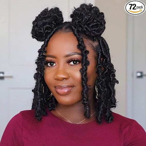 Collarbone Soft Locs With Subtle Gold Accents Collarbone Soft Locs With Subtle Gold Accents — Soft Locs Bob