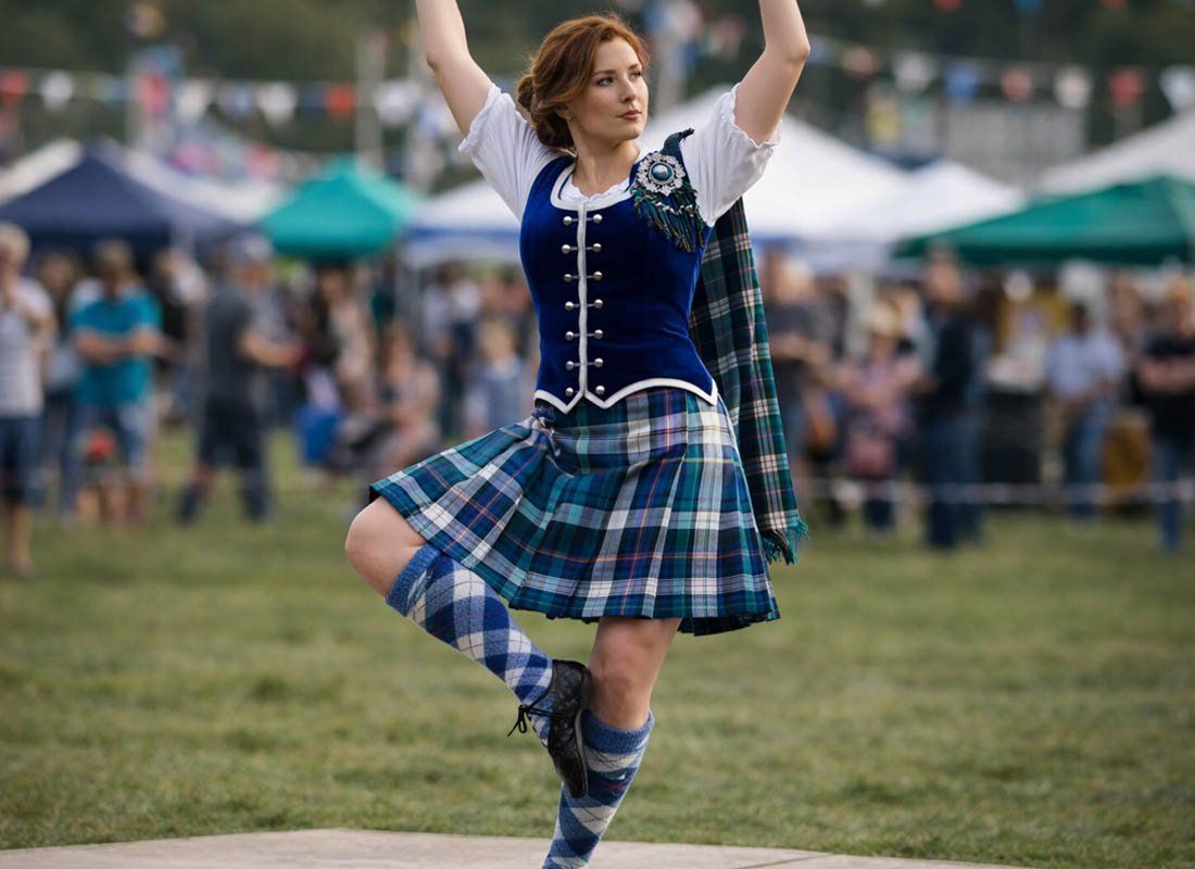 Traditional Scottish Kilt with Velvet Waistcoat — Scotland Outfits