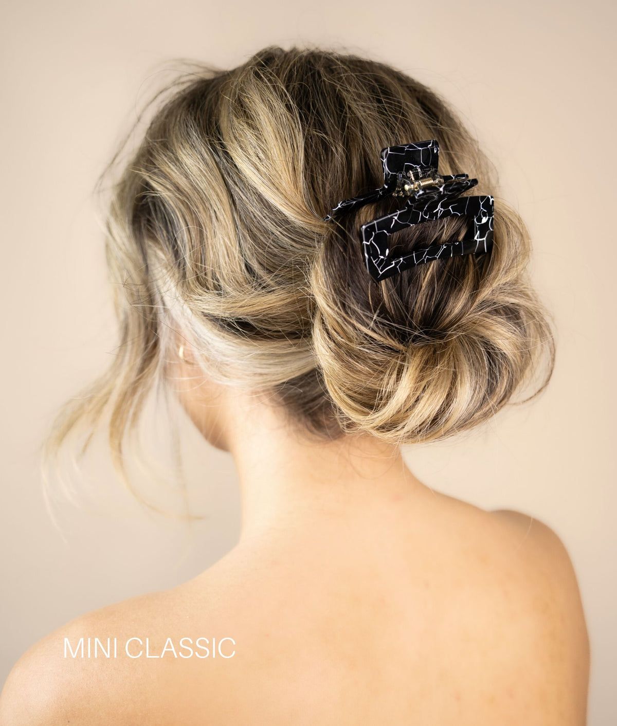 Messy Bun with Patterned Mini Clip — Mini Claw Clip Hairstyles