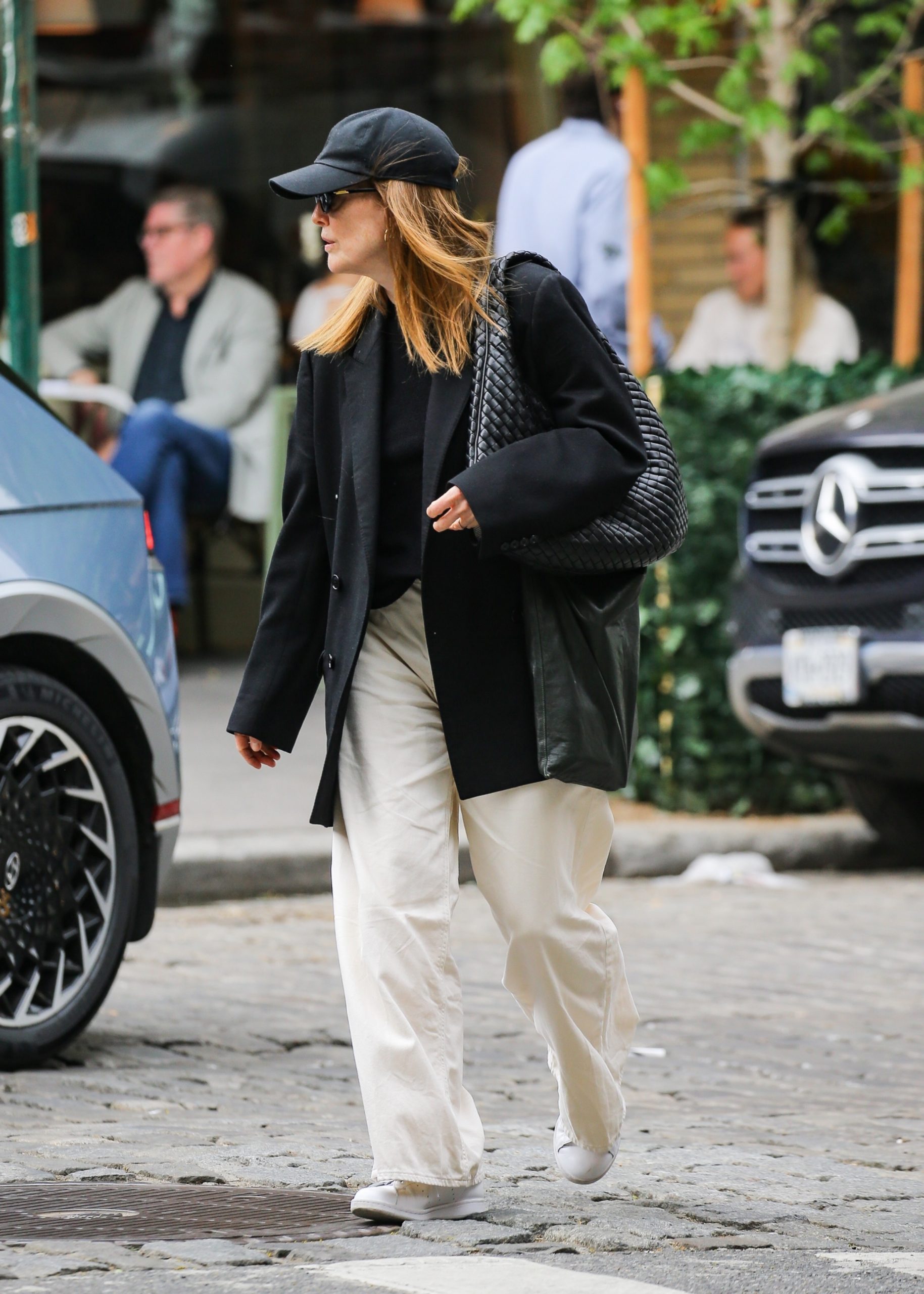 Cream Trousers, Black Blazer, and White Sneakers: Casual Chic — White Sneakers Outfits