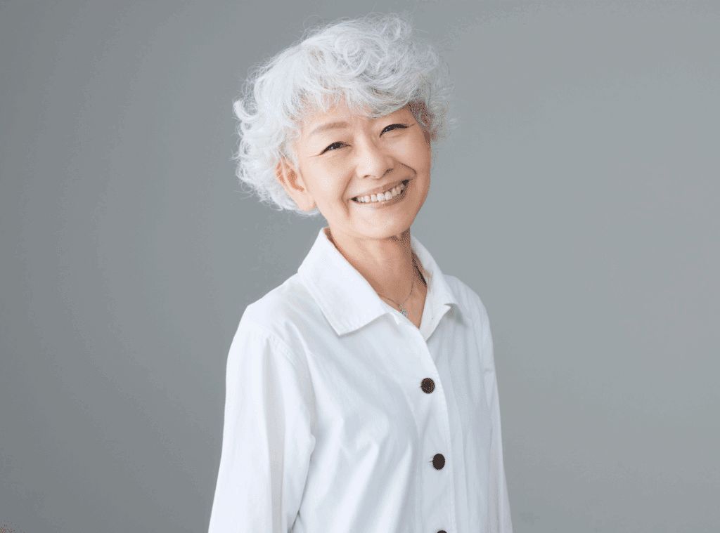 Silver White Pixie Bob With Textured Bangs Silver White Pixie Bob With Textured Bangs — Perms for Short Hair