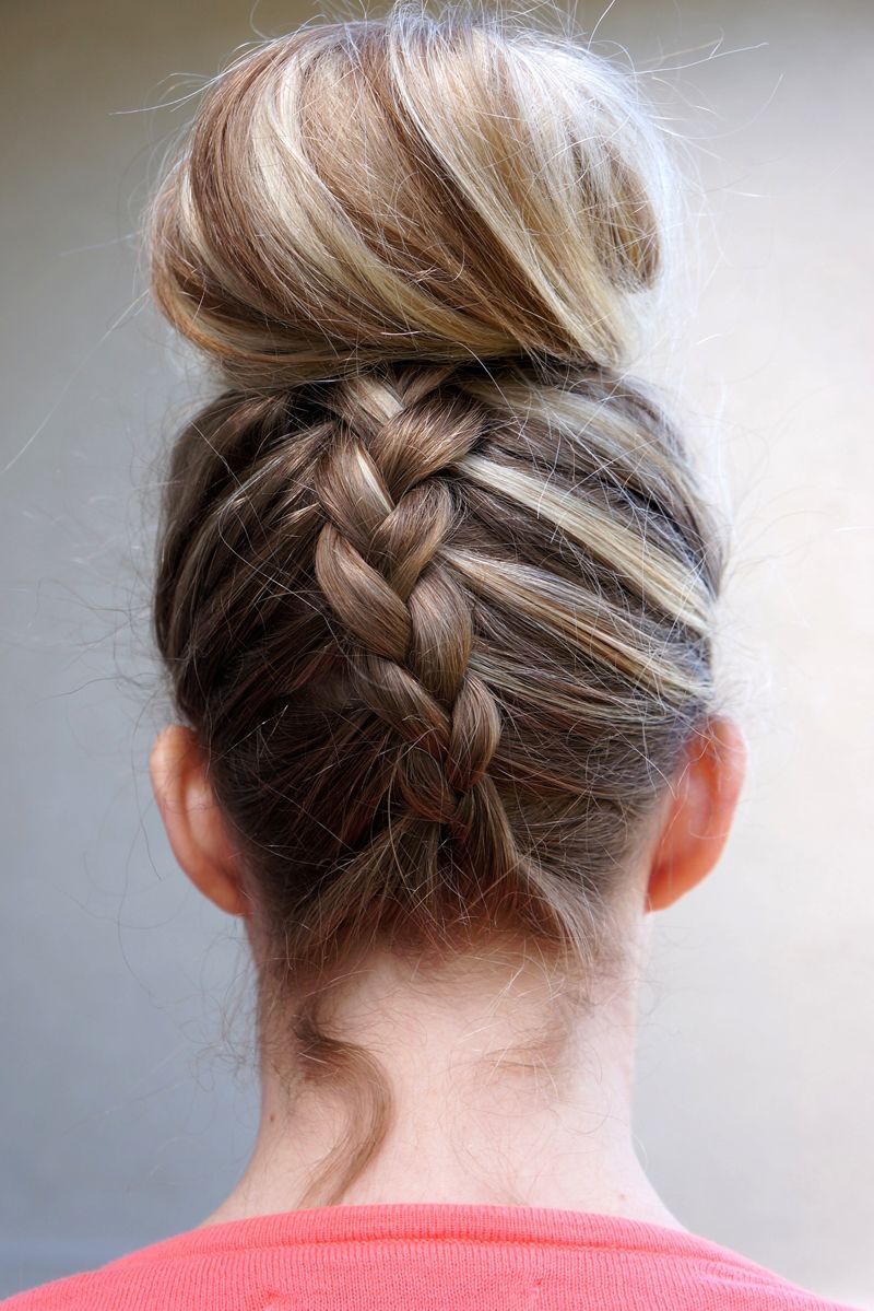 Braided Top Knot Bun With Blonde Highlights Braided Top Knot Bun With Blonde Highlights